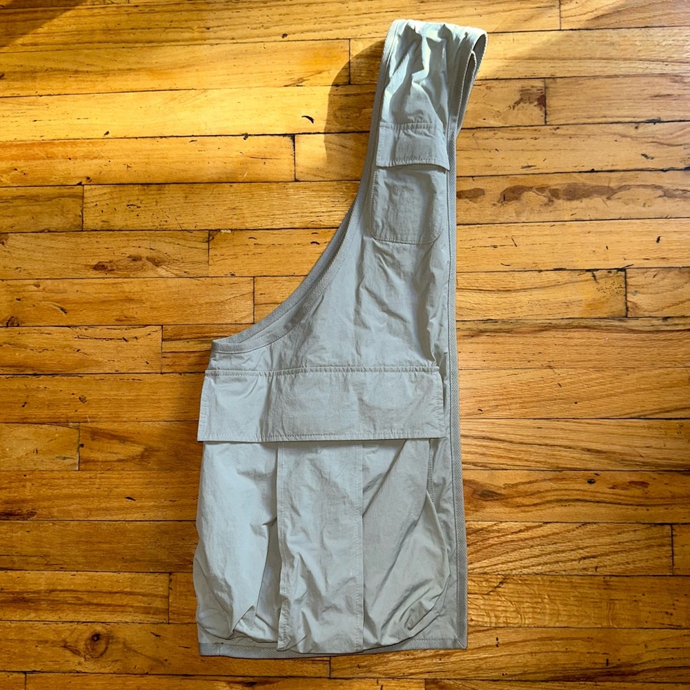 Kusikohc crossbody vest bag
